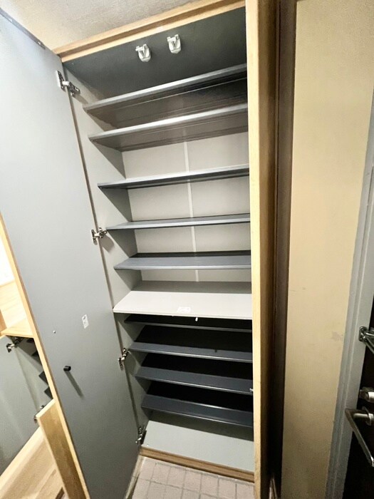 物件内観写真19　(靴箱)