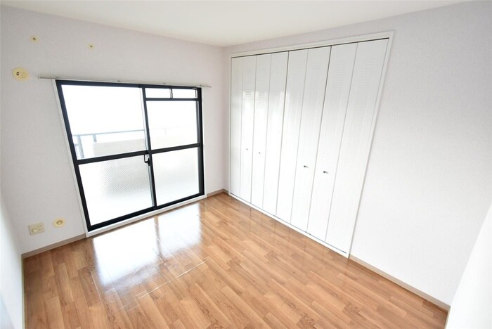 物件内観写真13　(居室)