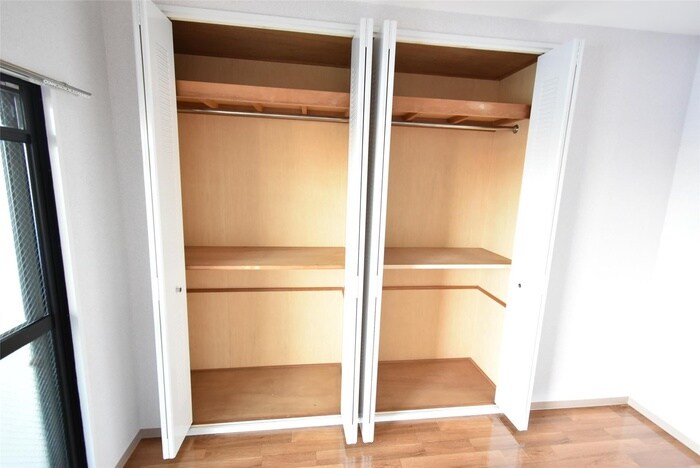 物件内観写真15　(収納)