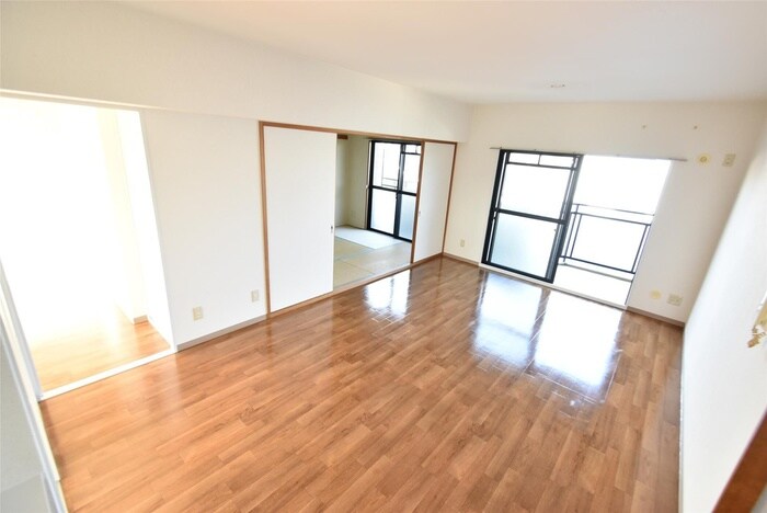 物件内観写真19　(居室)