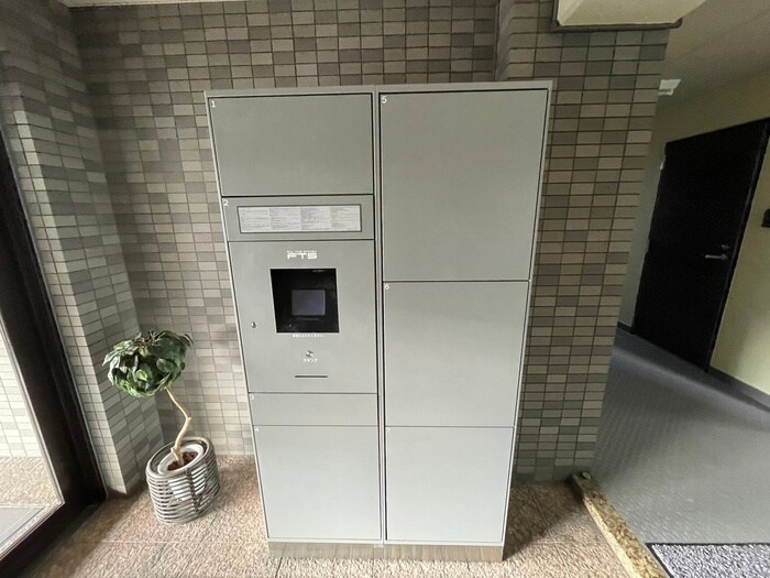 物件外観写真4　(建物設備)