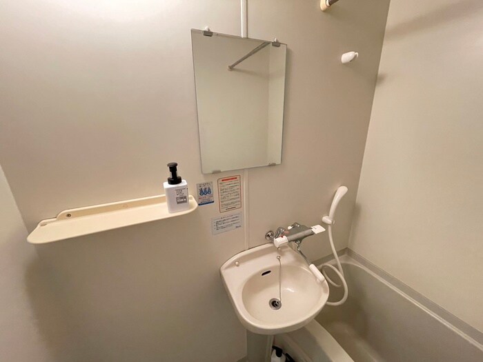 物件内観写真17　(洗面)