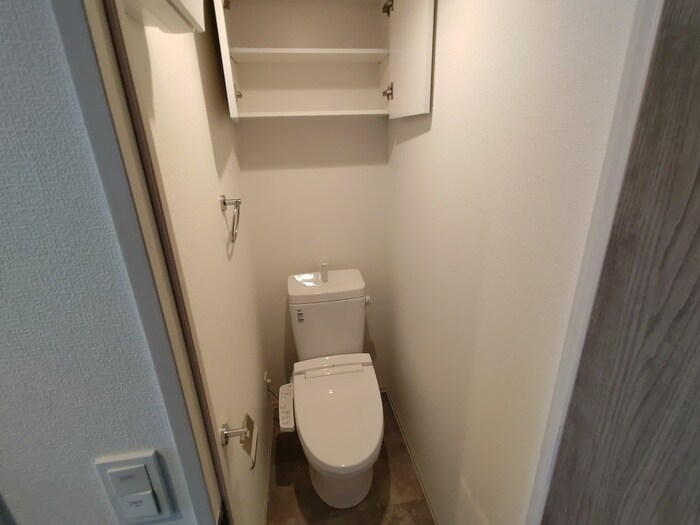 物件内観写真14　(トイレ)