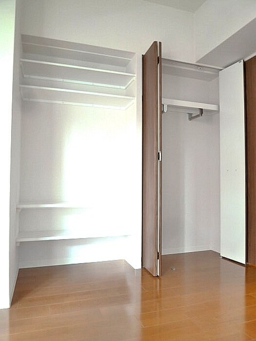 物件内観写真8　(収納)