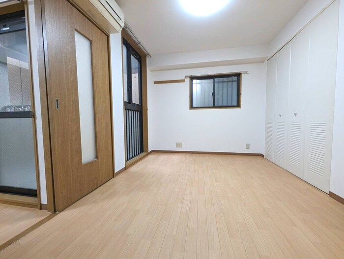 物件内観写真19　(居室)