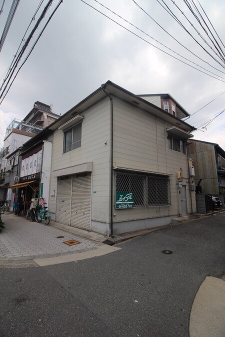 松尾様貸店舗外観写真