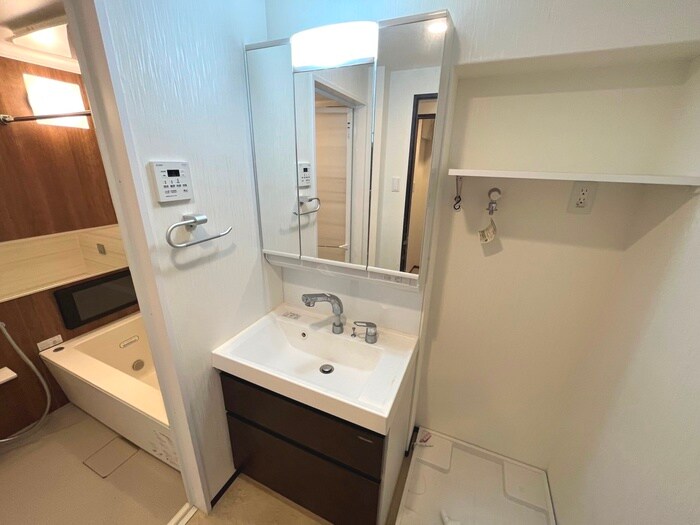 物件内観写真14　(洗面)