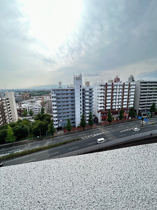 物件内観写真16　(室内からの展望)