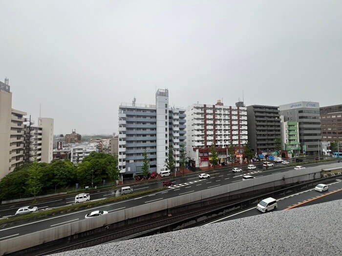 物件内観写真21　(室内からの展望)