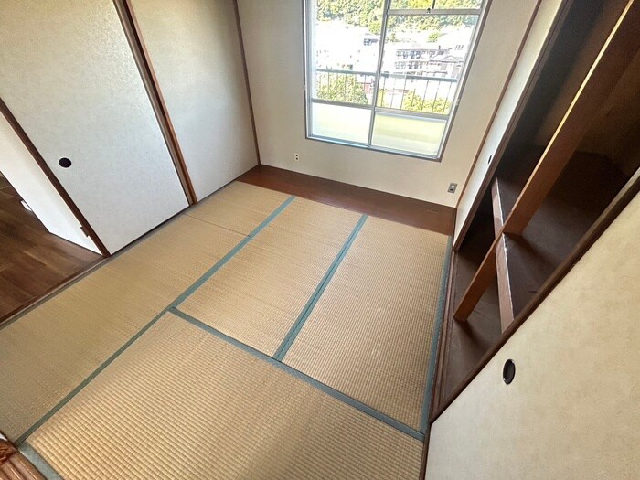 物件内観写真15　(居室)