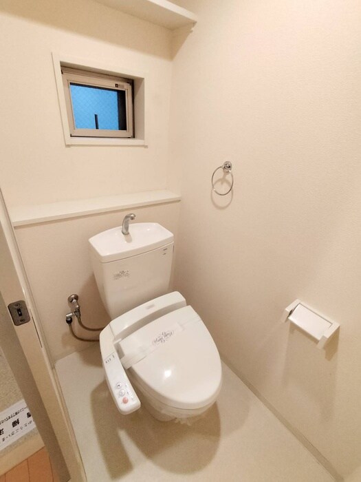 物件内観写真11　(トイレ)