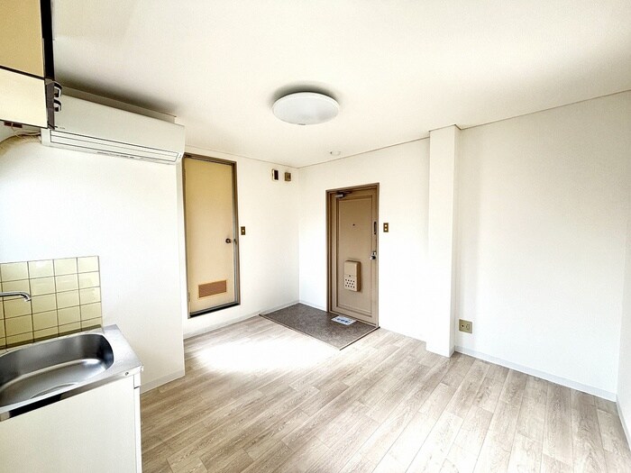 物件内観写真12　(居室)