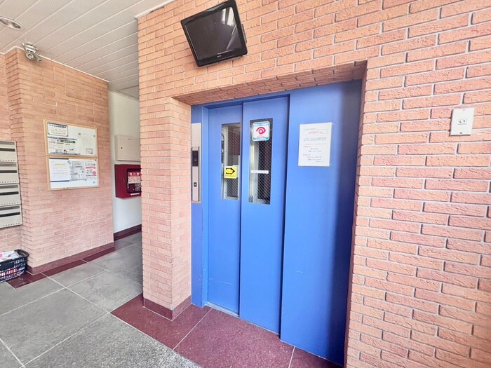 物件外観写真4　(建物設備)