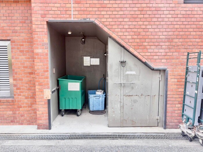 物件外観写真6　(建物設備)