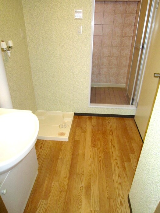 物件内観写真11　(洗面)