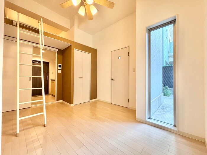 物件内観写真8　(居室)