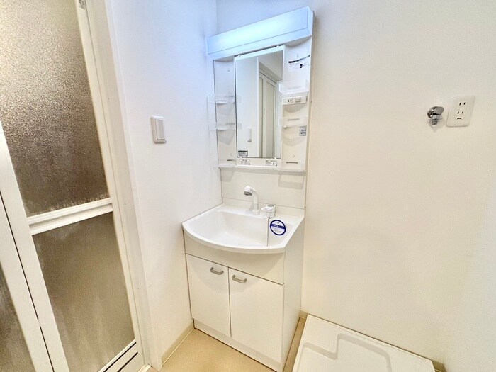 物件内観写真15　(洗面)