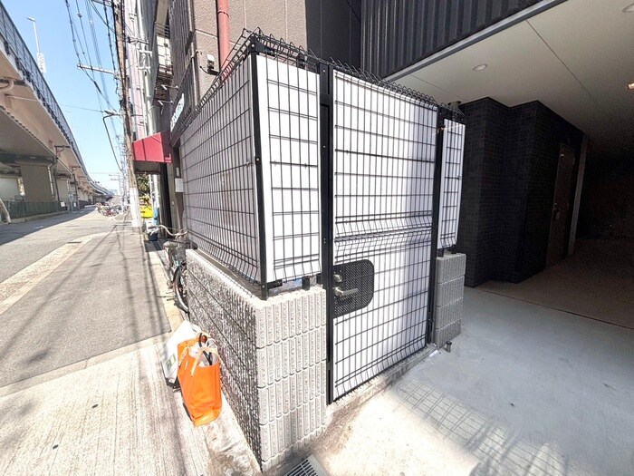 物件外観写真6　(外観写真)