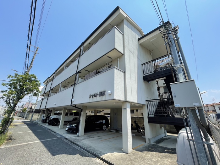 シャトル藤原