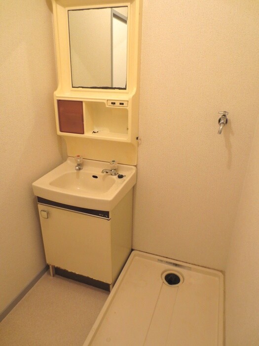 物件内観写真9　(洗面)