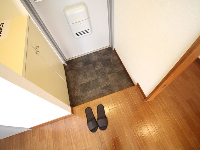 物件内観写真21　(玄関)