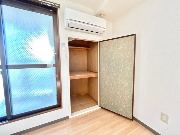 物件内観写真14　(収納)