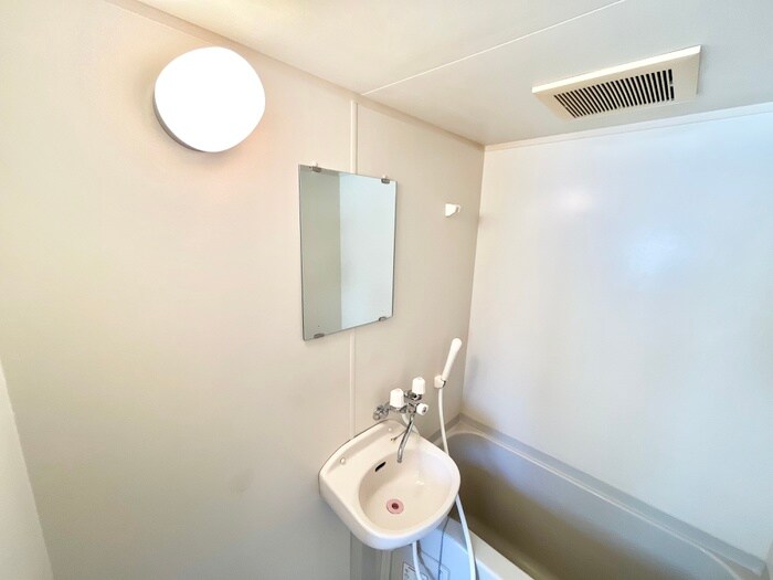 物件内観写真18　(洗面)