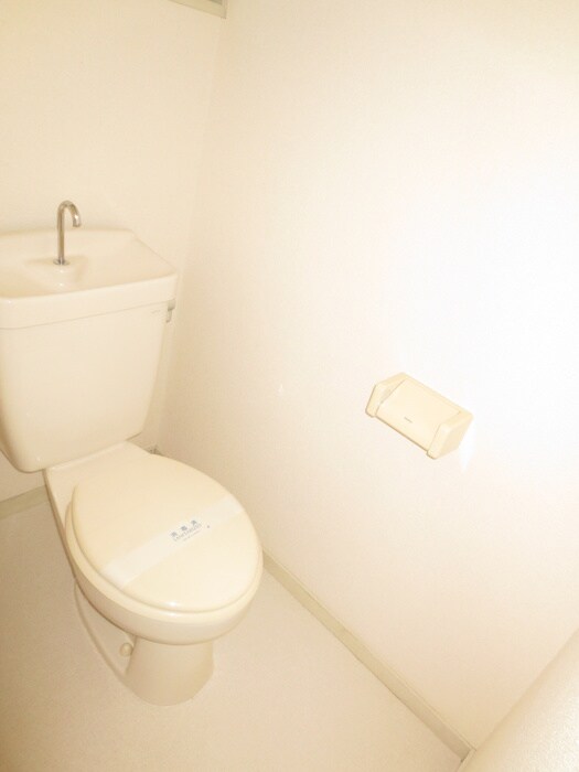 物件内観写真12　(トイレ)