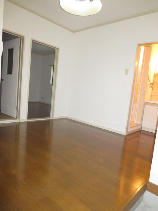 物件内観写真13　(居室)