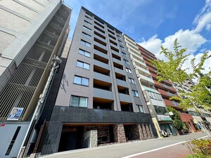 ｻﾞ･ﾊﾟｰｸﾊｳｽ堀川六角（301）外観写真