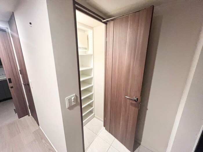 物件内観写真13　(靴箱)