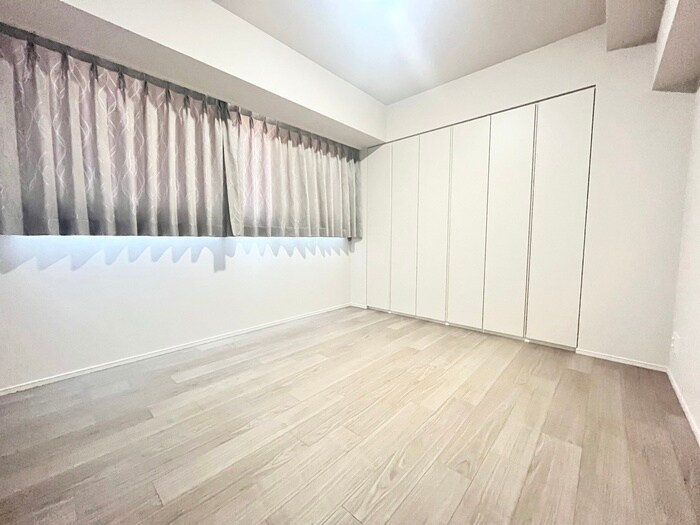 物件内観写真18　(居室)