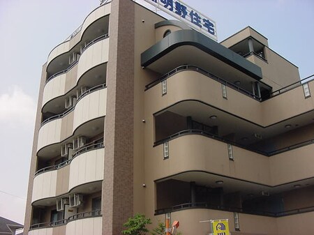 メゾン明野６号館外観写真