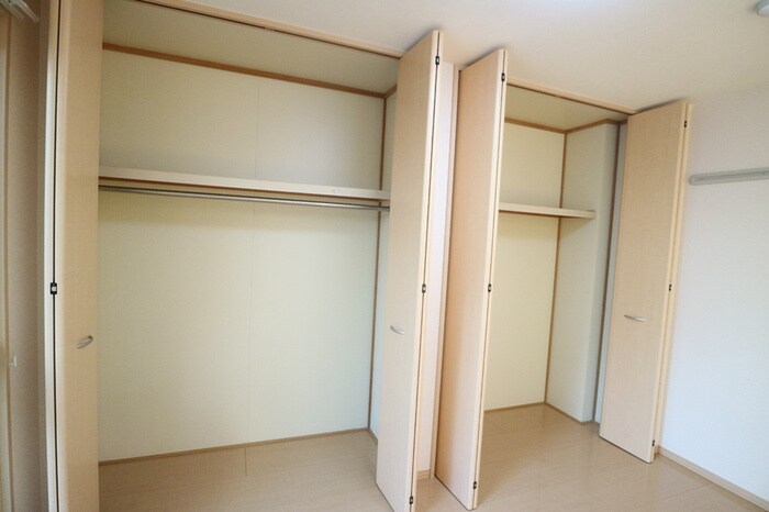 物件内観写真16　(収納)