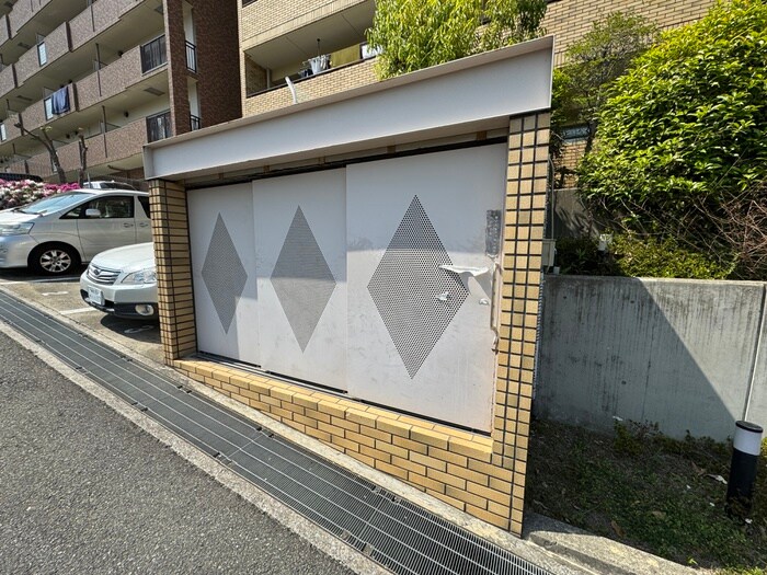 物件外観写真3　(建物設備)
