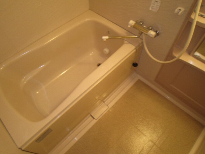 物件内観写真10　(バス／シャワールーム等)