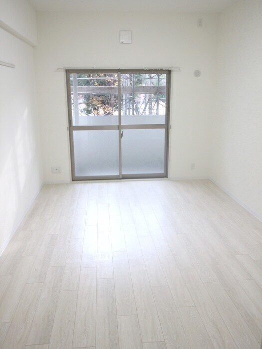 物件内観写真11　(居室)