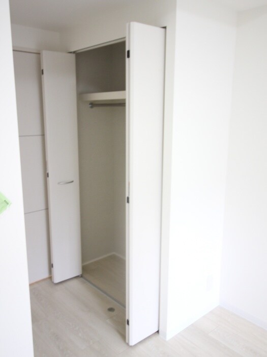 物件内観写真13　(収納)
