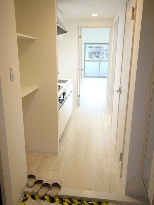 物件内観写真15　(廊下)