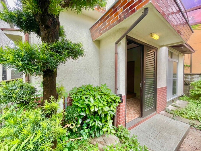 玉井町貸家の物件外観写真