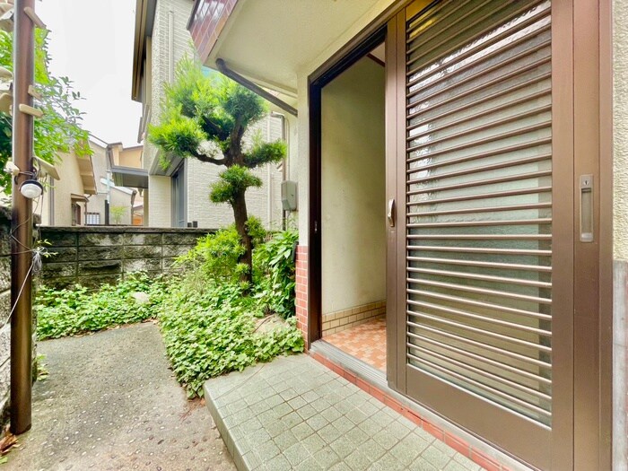 玉井町貸家の物件外観写真