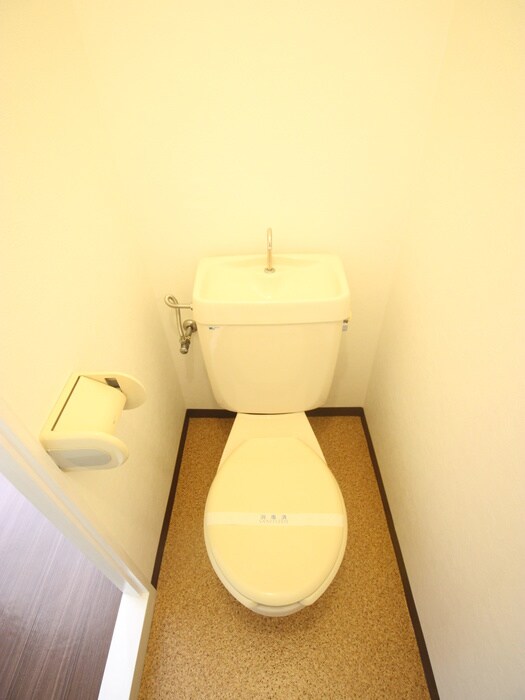 物件内観写真10　(トイレ)