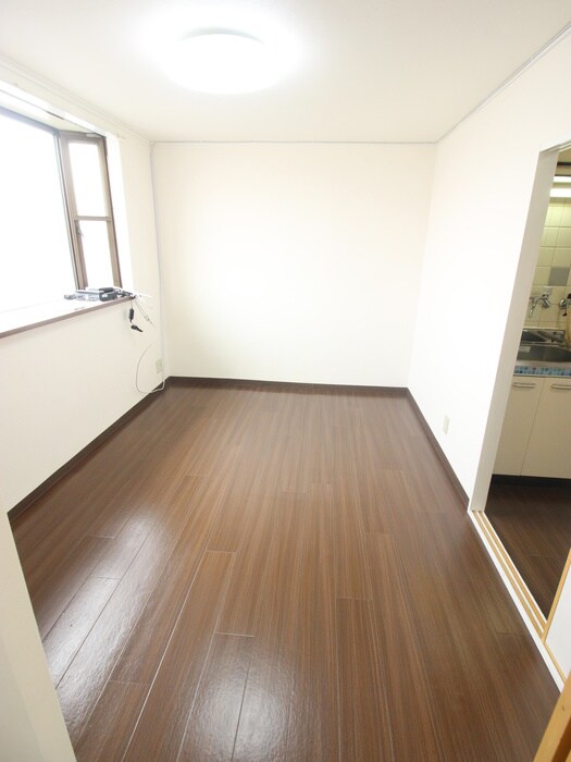 物件内観写真11　(居室)