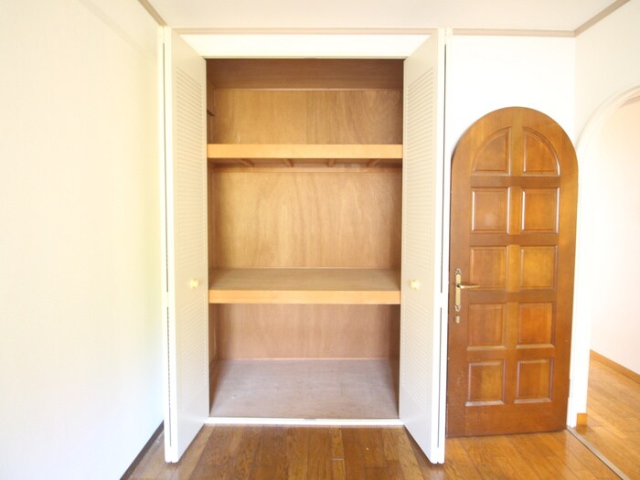 物件内観写真18　(収納)