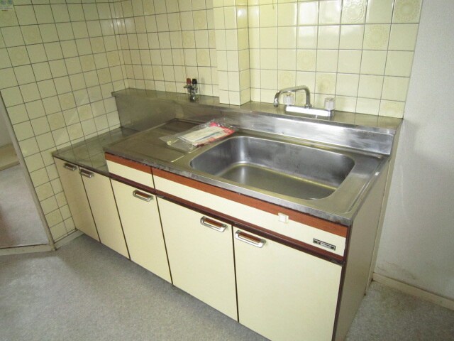 物件内観写真13　(居室)