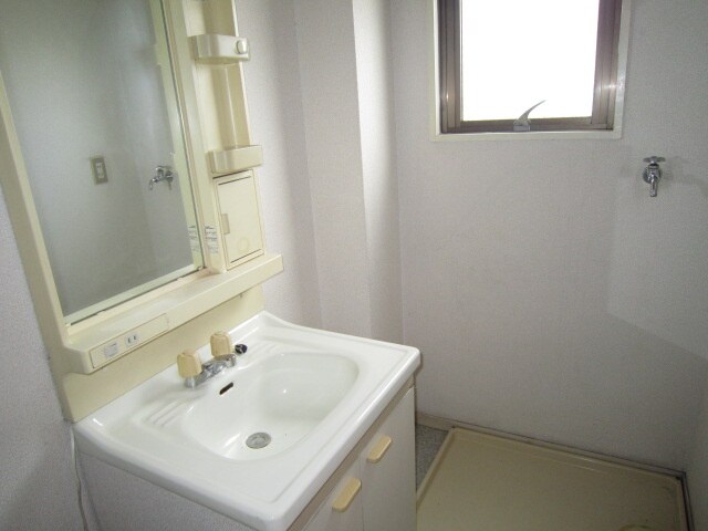 物件内観写真14　(洗面)