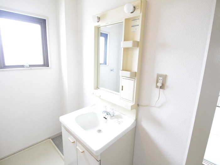 物件内観写真14　(洗面)