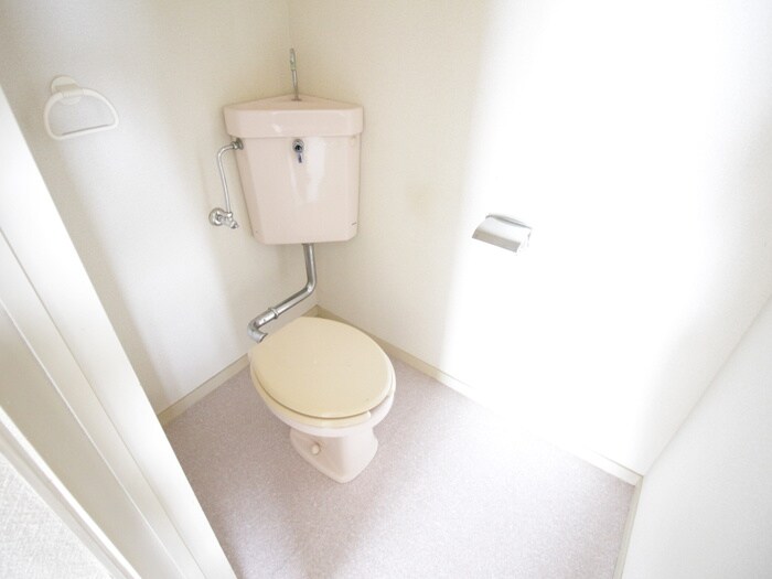 物件内観写真16　(トイレ)