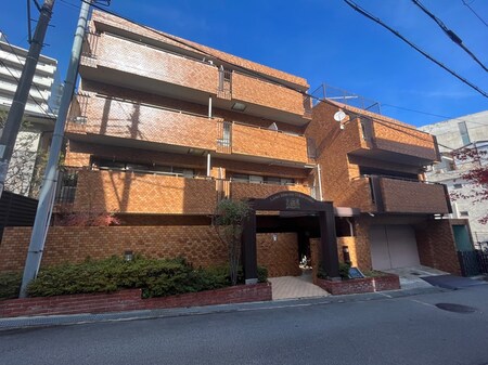ライオンズマンション宝塚(303)外観写真
