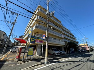 ブランド－ルＭⅢ外観写真